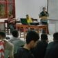 Syaiful Bahri Alkatiri,S.Hut
Kasie Pengamatan dan peramalan OPT dinas perkebunan memberikan bimbingan kepada Siswa-siswi yang tergabung dalam Ekstrakurikuler KIR SMA Negeri 1 Fakfak (Dok. Disbun Fakfak)