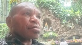 Titus Pekei, Pencetus Noken sebagai warisan budaya dunia, saat ditemui wartawan sumsel.tagarutama.com.