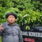 Plt. Kepala Dinas Perkebunan Kabupaten Fakfak Widhi Asmoro Jati, ST., MT., saat ditemui disela-sela kegiatan peninjauan Program Strategis Perluasan Lahan Pala Tomandin.